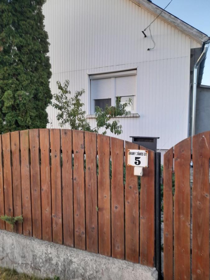 Edit Vendeghaz Szabolcsveresmart Exterior foto